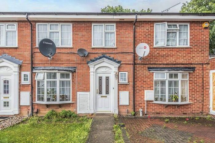 1 Bedroom Flat To Rent In Verwood Road, Harrow, Greater London HA2