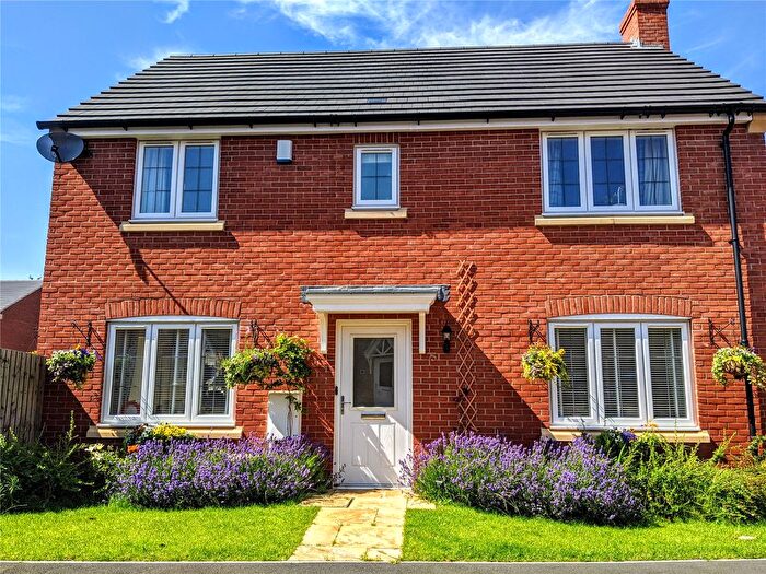 4 Bedroom Detached House For Sale In Glen Road, Loughborough, Leicestershire, LE11