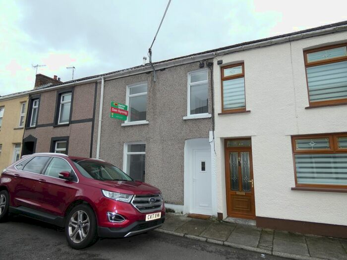 3 Bedroom Terraced House To Rent In Yeo Street, Neath, SA11