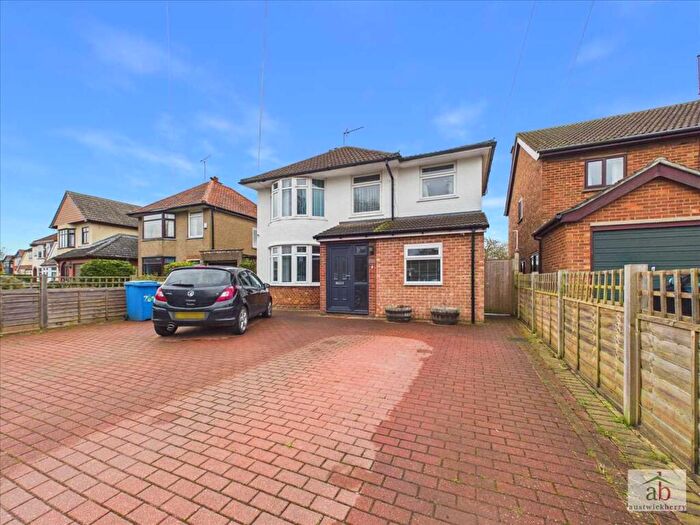5 Bedroom Detached House For Sale In Sidegate Lane, Ipswich, IP4