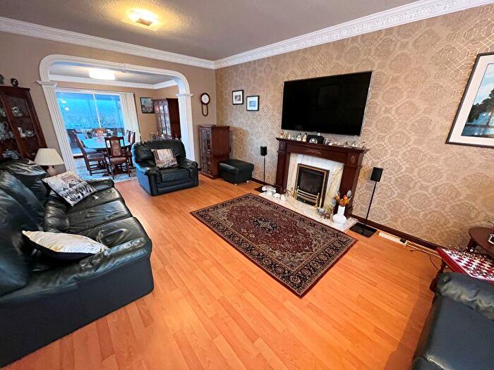 5 Bedroom Detached House For Sale In Langside Drive, Ladybridge, BL3