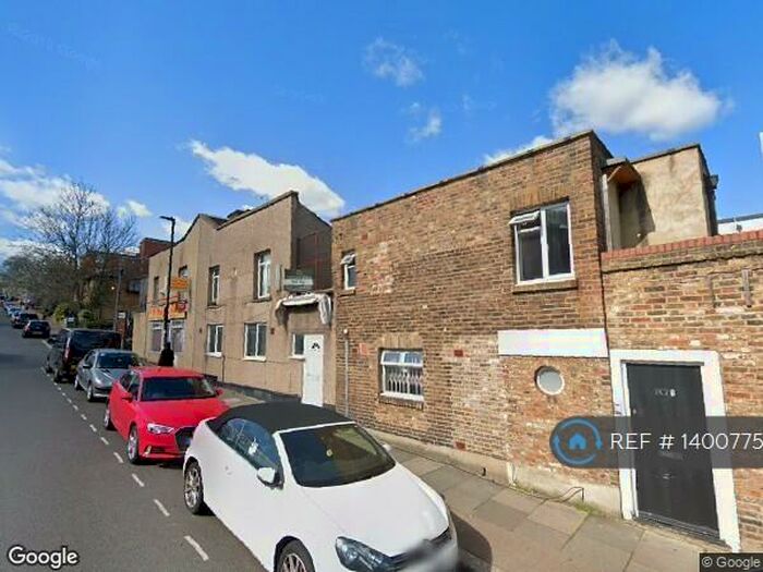 2 Bedroom Maisonette To Rent In Lansdowne Hill, West Norwood, SE27