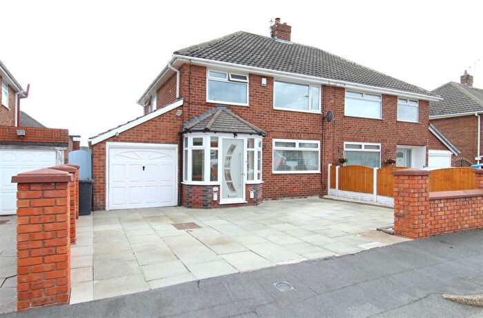 3 Bedroom Semi-Detached House For Sale In Taunton Drive, Aintree Village, Liverpool, L10