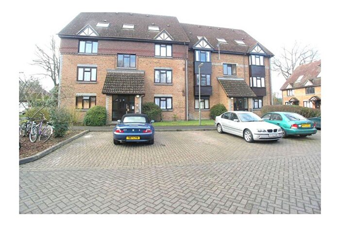Studio To Rent In Dorchester Court, Oriental Road, Woking, GU22