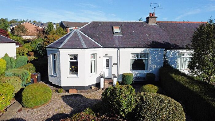 3 Bedroom Semi-Detached Bungalow For Sale In Inverkip Road, Greenock, PA16