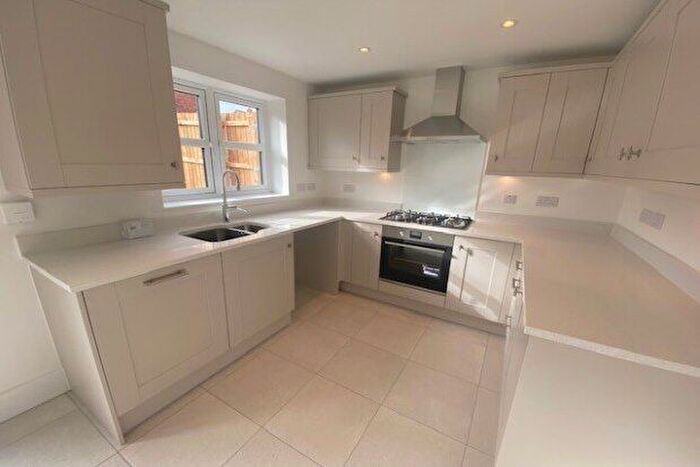 3 Bedroom Property To Rent In Hilltop Rise, Belper, DE56