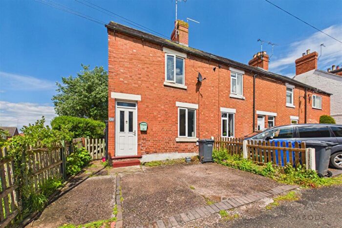 3 Bedroom End Of Terrace House For Sale In West Hill, Uttoxeter, Staffordshire, ST14