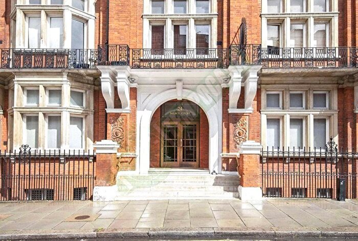 2 Bedroom Flat To Rent In Palace Court, Bayswater, London, W2