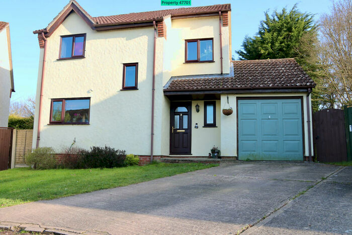 4 Bedroom Detached House For Sale In The Oaks, Wattisfield, Diss, IP22