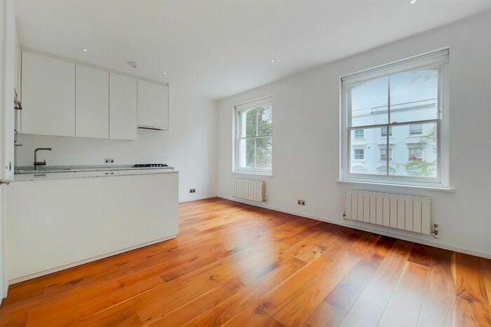 1 Bedroom Flat To Rent In Moorhouse Road, London, W2