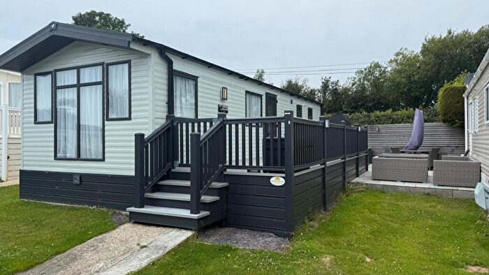 2 Bedroom Caravan For Sale In Pwllhelli, Wales, LL53