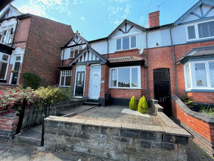 3 Bedroom House To Rent In Wigorn Road, Smethwick, B67