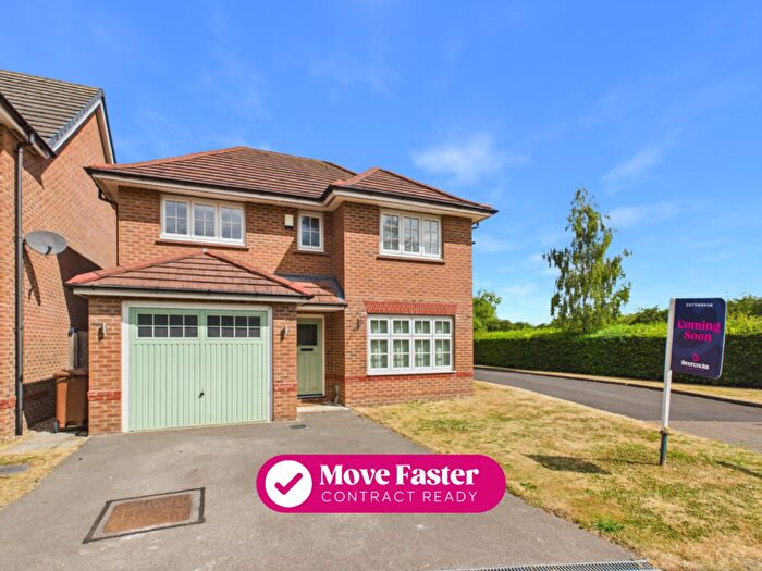 4 Bedroom Detached House For Sale In Holtby Avenue, Cottingham, HU16