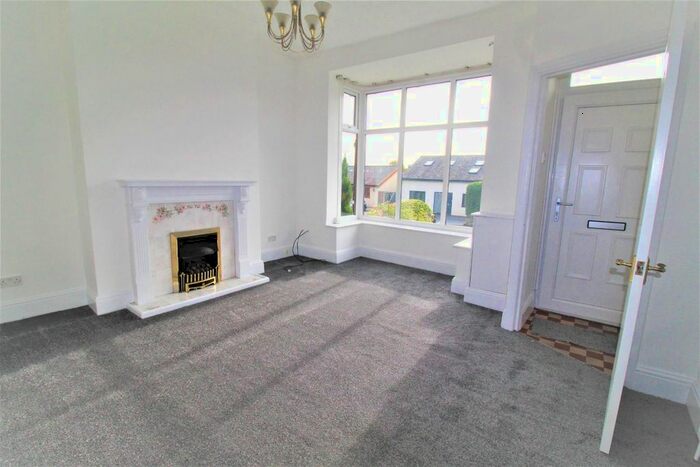 2 Bedroom Town House To Rent In Bolton Road West, Ramsbottom, Bury, BL0