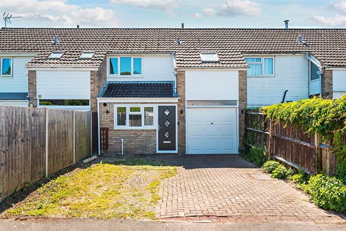 3 Bedroom Terraced House For Sale In Grasslands, Langley, Maidstone, ME17