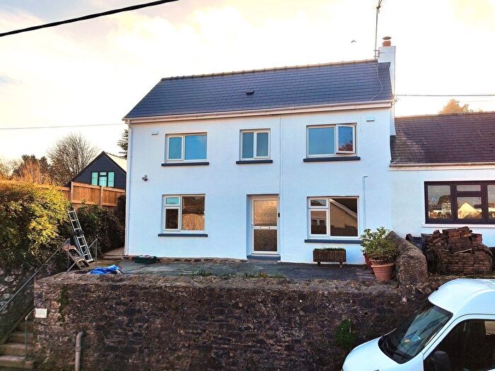 3 Bedroom Semi Detached House To Rent In The Grove, Pembroke, SA71