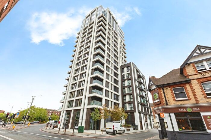 2 Bedroom Flat To Rent In Kings Road, Reading, RG1