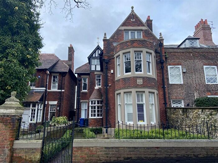 6 Bedroom End Of Terrace House For Sale In Westoe Village, South Shields, NE33