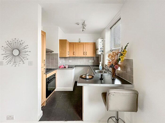 1 Bedroom Flat To Rent In Lee High Road, London, SE13