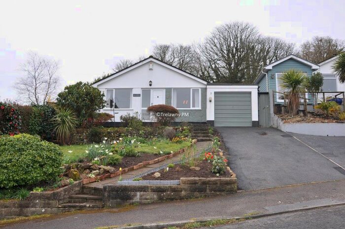 2 Bedroom Bungalow To Rent In Dingles Close, Ponsanooth, Truro, TR3