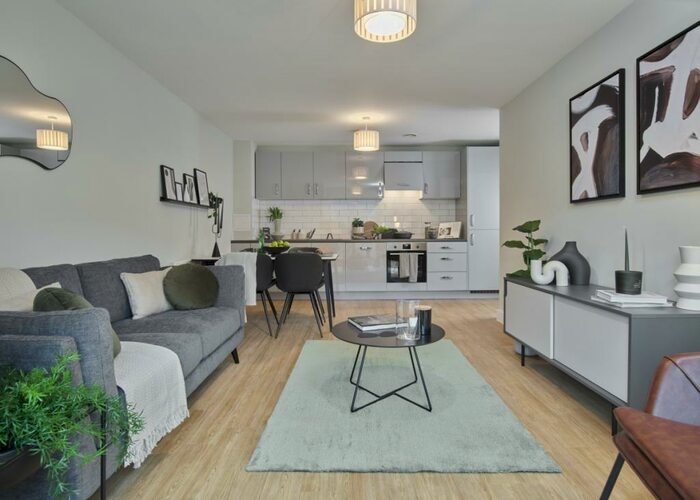 2 Bedroom Duplex To Rent In Weavers Yard Newbury, RG14