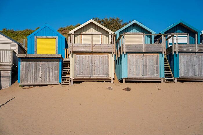 Property For Sale In Abersoch, LL53