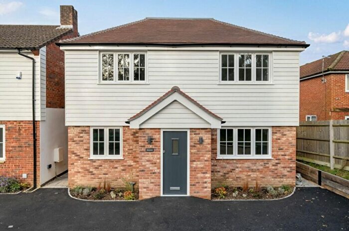 4 Bedroom Property To Rent In Cranbrook, TN18
