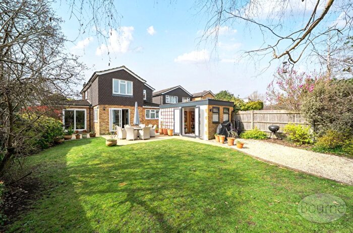 4 Bedroom Detached House For Sale In Waldens Road, Horsell, Woking, Surrey, GU21