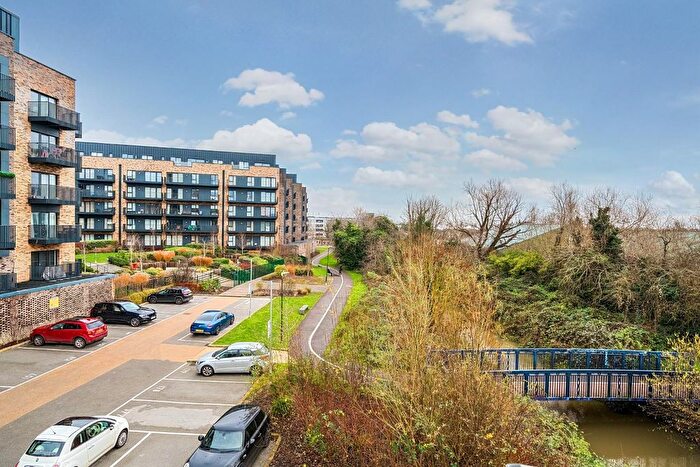 2 Bedroom Flat For Sale In George Street, Ashford, TN23