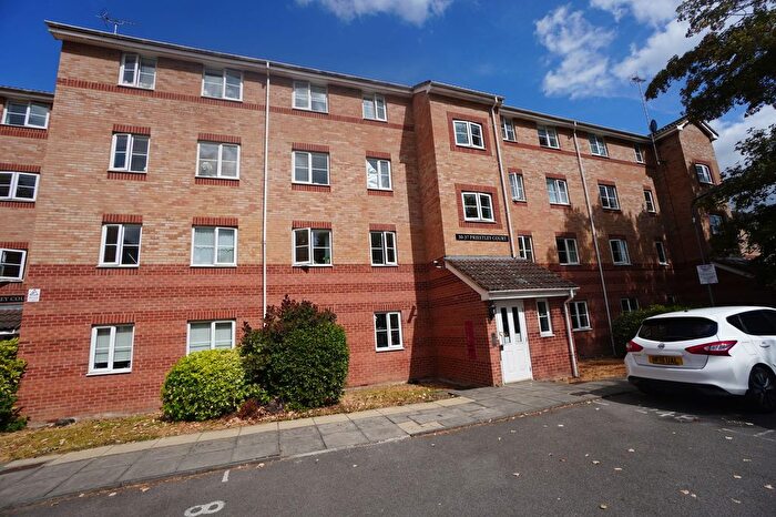 2 Bedroom Flat For Sale In Priestley Court, Princes Gate, HP13