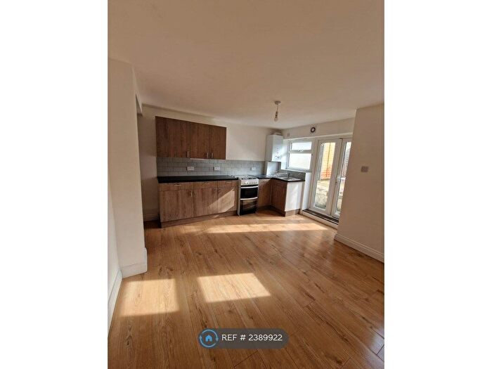 4 Bedroom Terraced House To Rent In Northborough Road, London, SW16