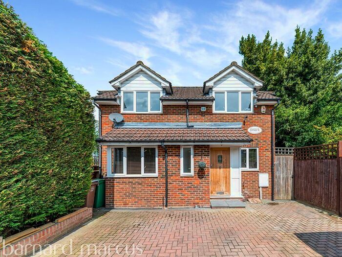 3 Bedroom Detached House To Rent In Bushey Road, Sutton, SM1