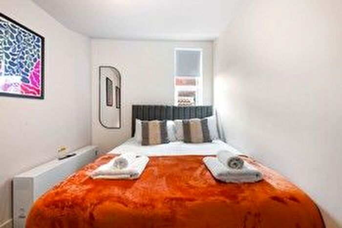 1 Bedroom Flat To Rent In Market Place, Market Rasen, LN8