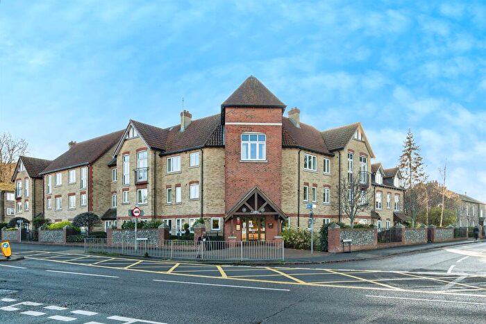 2 Bedroom Retirement Property For Sale In Hanbury Court, Thetford, IP24