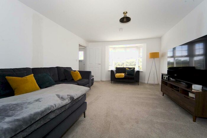 4 Bedroom Detached House For Sale In Redgrave Avenue, Hartlepool, TS26