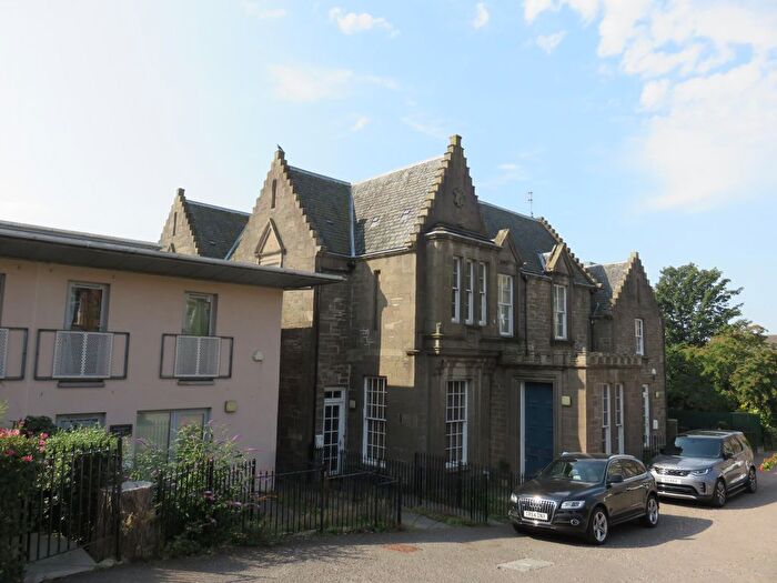 2 Bedroom Terraced House To Rent In Perth Road, Dundee, DD2