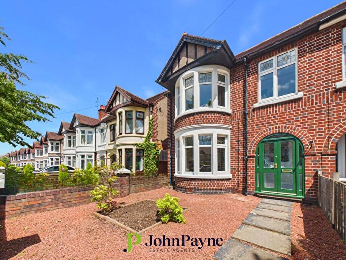 3 Bedroom End Of Terrace House To Rent In Allesley Old Road, Chapelfields, Coventry, CV5
