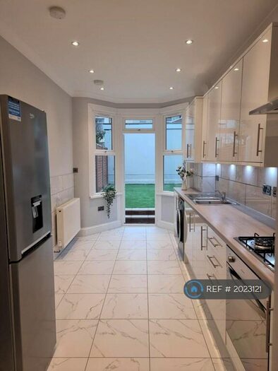 5 Bedroom Terraced House To Rent In Dunloe Avenue, London, N17