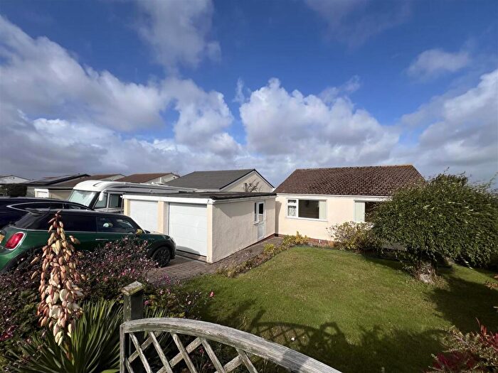 3 Bedroom Detached House For Sale In Northfield Road, Portishead, BS20