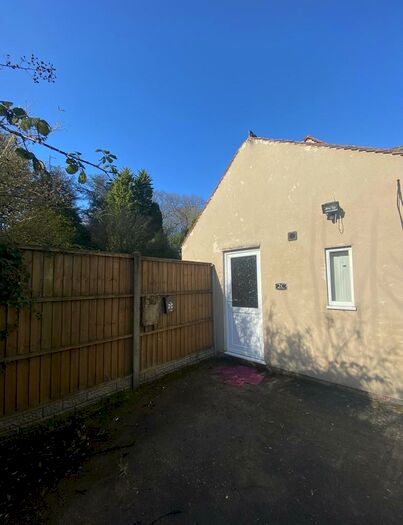 1 Bedroom Apartment To Rent In Kenpas Highway, CV3