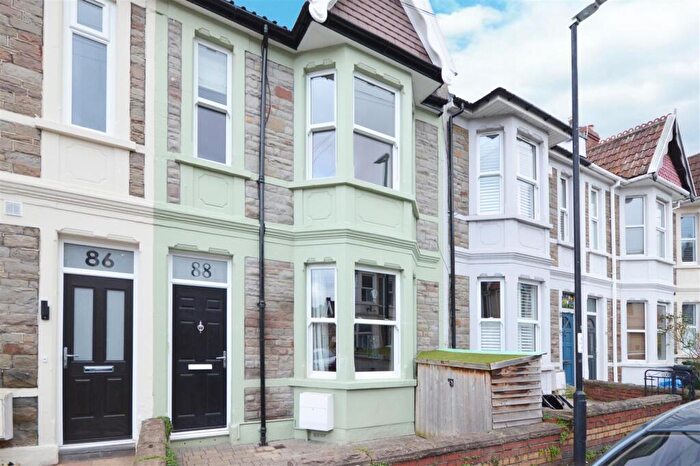 4 Bedroom Terraced House For Sale In Repton Road, Bristol, BS4