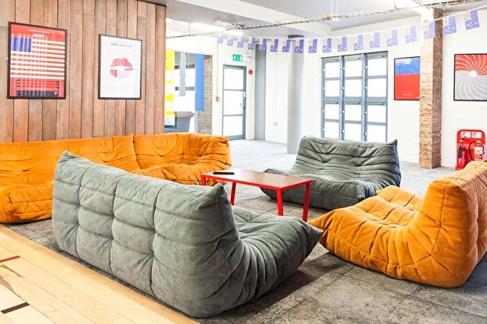 Studio To Rent In Creek Road, London, SE8