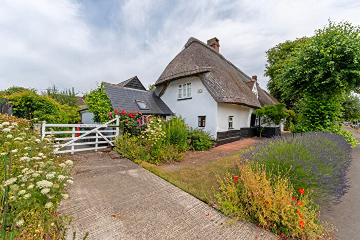 4 Bedroom Detached House For Sale In Cambridge Road, Stansted, Essex, CM24