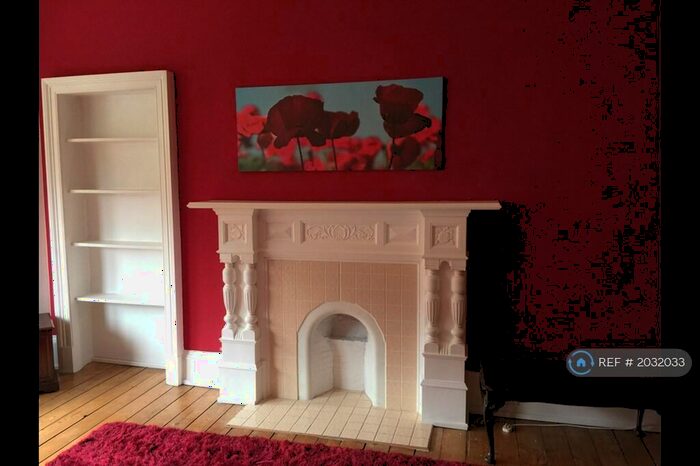 2 Bedroom Flat To Rent In Polwarth Street, Glasgow, G12