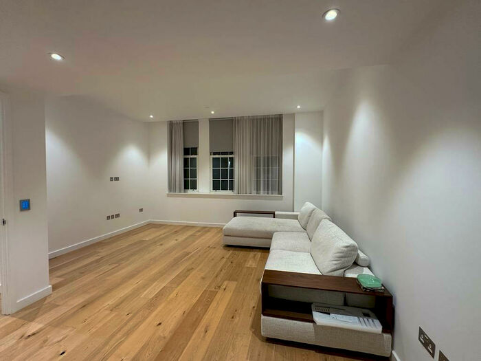 1 Bedroom Apartment To Rent In Islington Square, London, N1