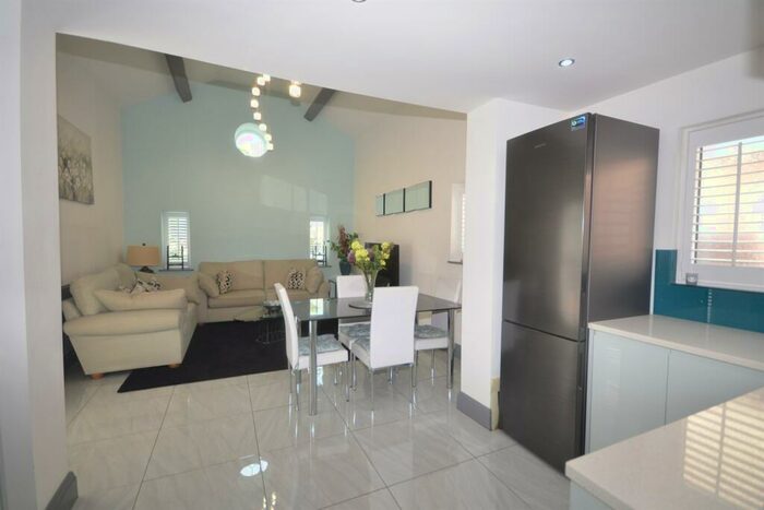2 Bedroom Detached Bungalow To Rent In Catchpenny Cottage, Bretton, CH4