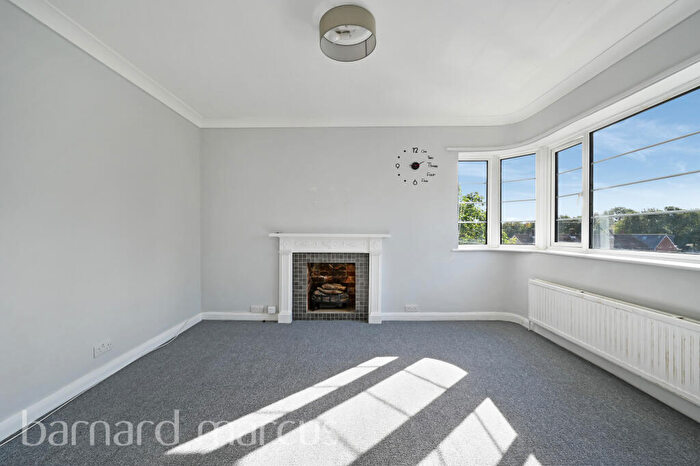 2 Bedroom Apartment To Rent In Sutton Common Road, Sutton, SM1