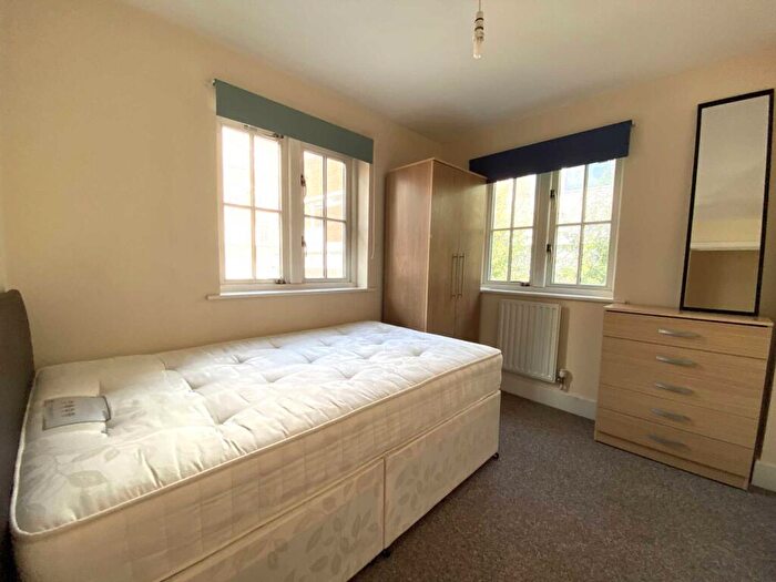 4 Bedroom Town House To Rent In Flagstaff Court, Canterbury, CT1