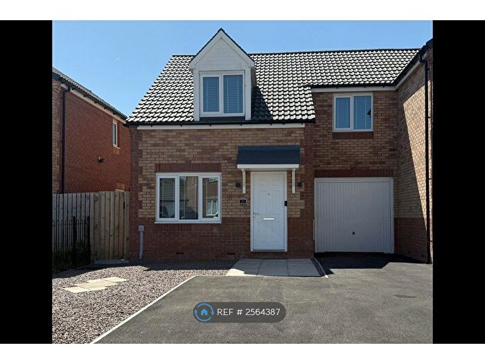 3 Bedroom Semi-Detached House To Rent In South Moor Drive, Goldthorpe, Rotherham, S63