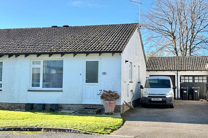 2 Bedroom Semi-Detached Bungalow For Sale In Kingfisher Way, Ringwood, BH24
